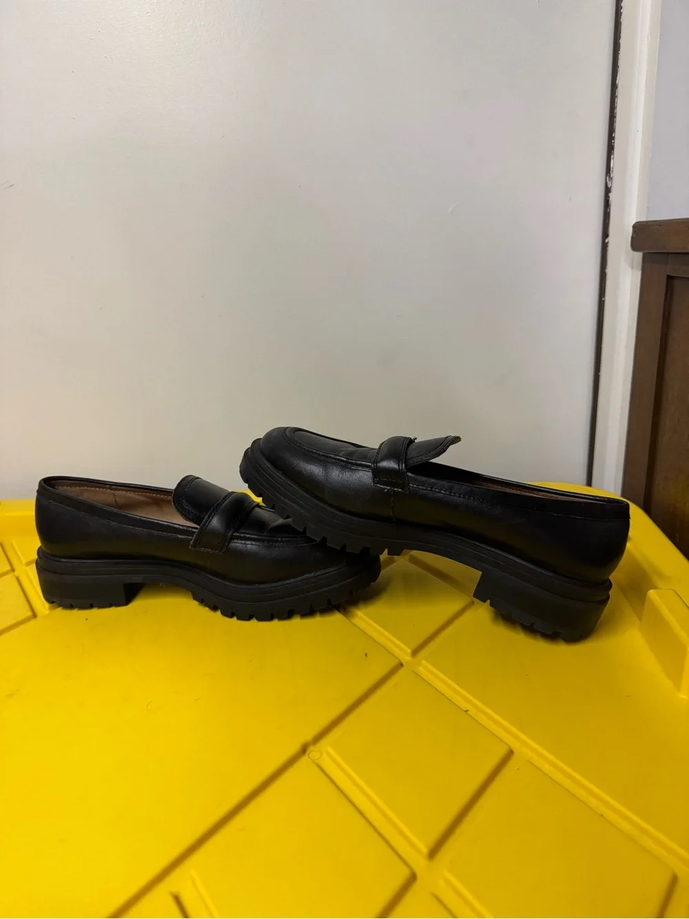 Madewell Women’s 8 Black Leather Penny Loafers Chunky Lug Sole